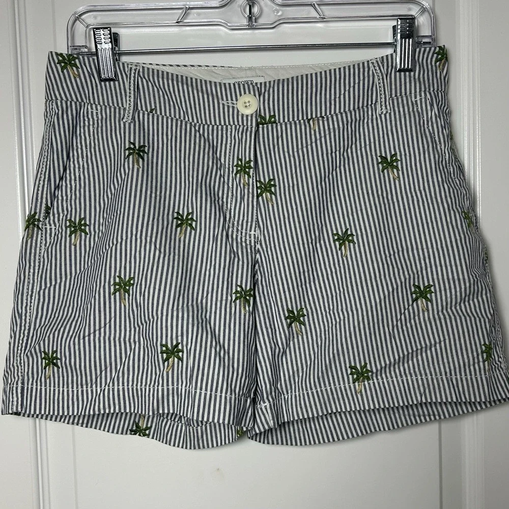 Crown & Ivy Seersucker‎ Stripe Embroidered Palm Tree Chino Shorts Nautical Style